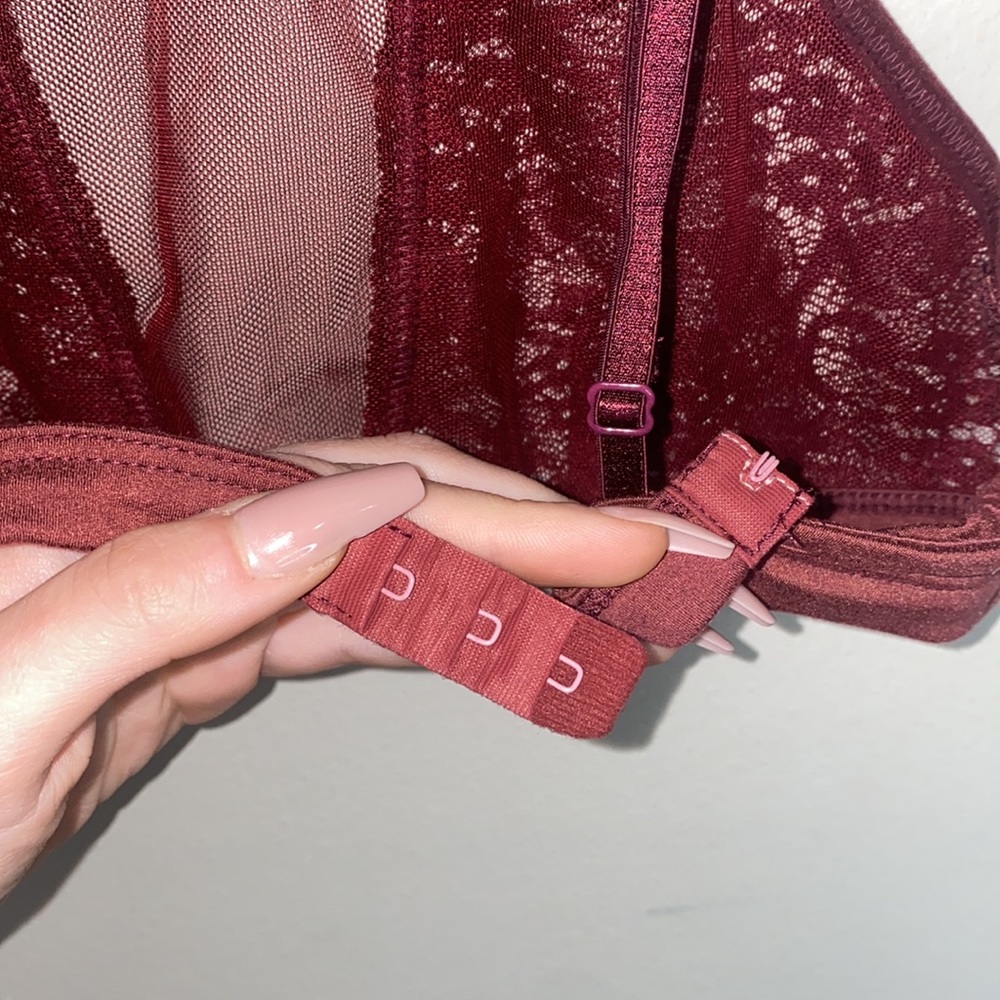 🪿Adorable lace maroon bra! - Picture 6 of 7